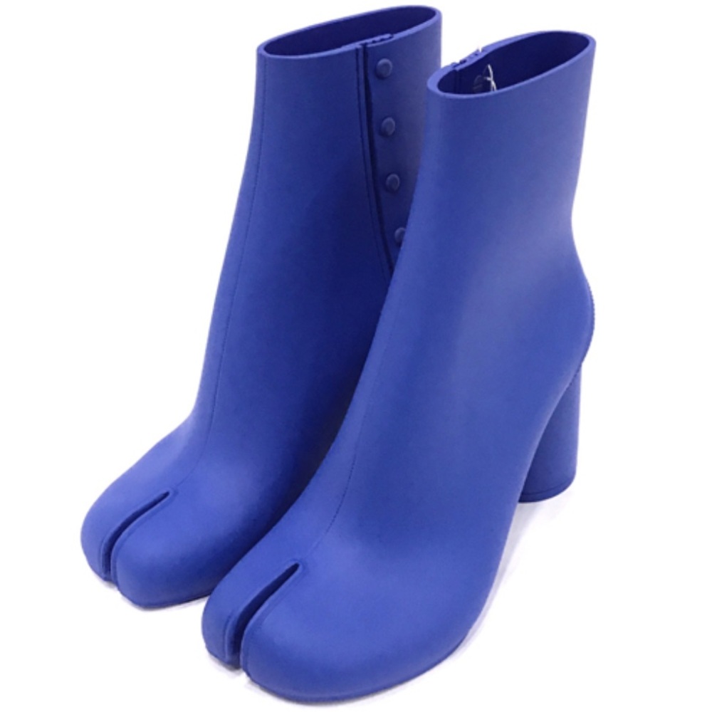 Maison Martin Margiela Blue Tabi Split-Toe Ankle Boots